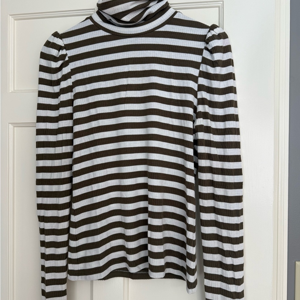 Evereve Brown and White Striped Knit Top